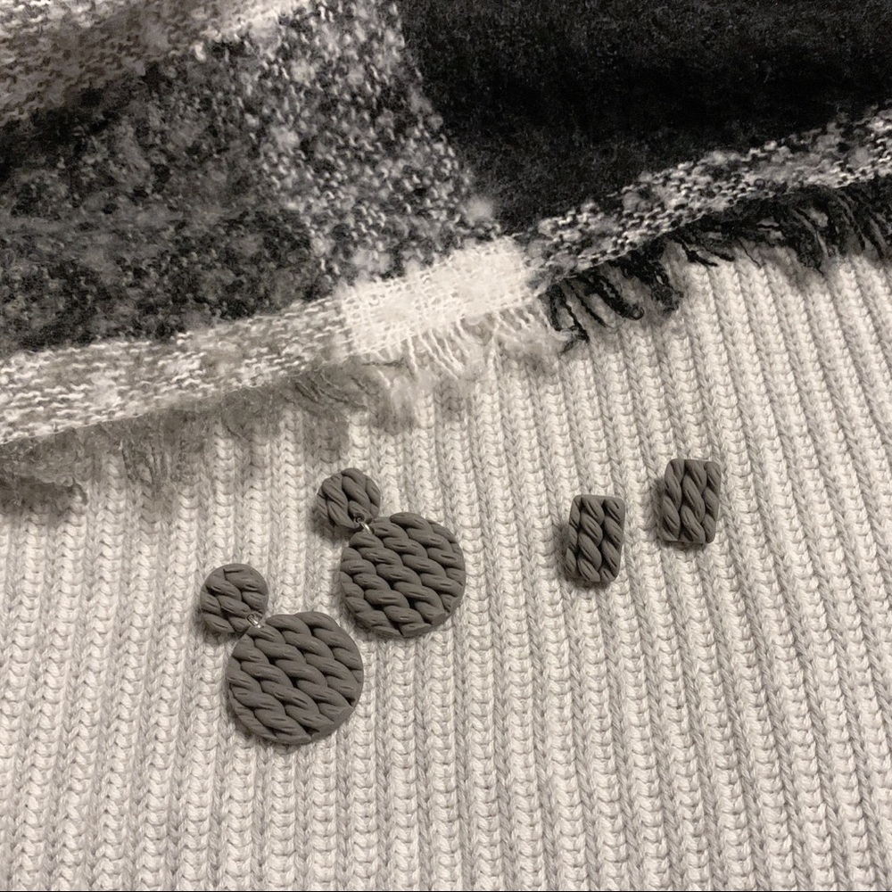 Handmade polymer clay earring - Dangle (left)